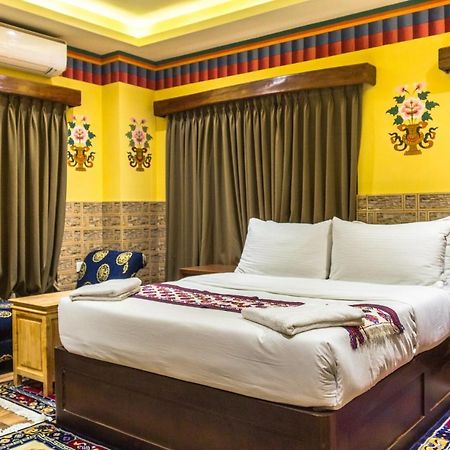 White Dragon Hotel Пунакха Экстерьер фото