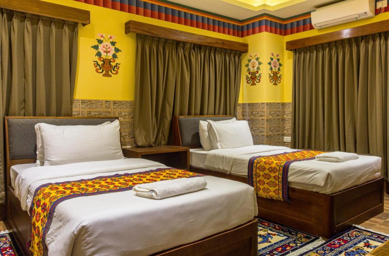 White Dragon Hotel Пунакха Экстерьер фото